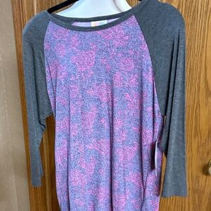 LuLaRoe Long Sleeve Raglan Top in Pink and Gray Floral